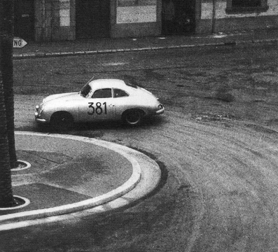 Paul von Metternich - Josef Greger
14º Rallye Automobile de Monte-Carlo 1954. Porsche 356 Pre-A 1100. Clasificado 192º.

Del 18 al 25 de Enero, Monaco.
Superficie: asfalto - nieve.

Tomaron la salida 402 equipos, finalizaron 329.@
Palabras clave: Porsche;Montecarlo;1954