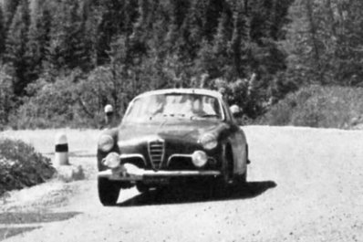 Michel Collange - Robert Huguet
18º Rallye International des Alpes 1956. Alfa Romeo Giulietta Sprint. Clasificado 1º.

De 6 al 13 de Julio, Marseille - Zagreb - Marseille.
Superficie: asfalto.

Tomaron la salida 80 equipos, finalizaron 34.@
Palabras clave: Alfa_Romeo;Alpes;1956