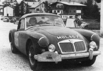 Nancy Mitchell - Pat Faichney
18º Rallye International des Alpes 1956. MG A. Clasificada 15º.

De 6 al 13 de Julio, Marseille - Zagreb - Marseille.
Superficie: asfalto.

Tomaron la salida 80 equipos, finalizaron 34.@
Palabras clave: MG;Alpes;1956