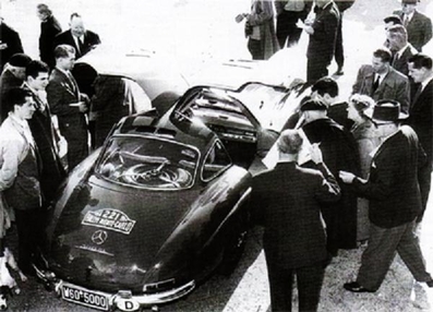 Beker - Beker
16º Rallye Automobile de Monte-Carlo 1956. Mercedes Benz 300SL (W60-5000). Clasificado 223º.

Del 16 al 23 de Enero, Monaco.
Superficie: asfalto - nieve.

El Rally tenia un total de 4800 km de los que 420 km divididos en 18 tramos eran especiales, (2 ellas fueron canceladas SS10 Col de la Porte de 18.25 Km y SS11 La Cabanette de 18.25Km).

Tomaron la salida 278 equipos, finalizaron 51.@
Palabras clave: ;Mercedes;Montecarlo;1956