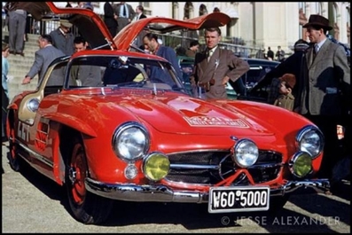 Beker - Beker
16º Rallye Automobile de Monte-Carlo 1956. Mercedes Benz 300SL (W60-5000). Clasificado 223º.

Del 16 al 23 de Enero, Monaco.
Superficie: asfalto - nieve.

El Rally tenia un total de 4800 km de los que 420 km divididos en 18 tramos eran especiales, (2 ellas fueron canceladas SS10 Col de la Porte de 18.25 Km y SS11 La Cabanette de 18.25Km).

Tomaron la salida 278 equipos, finalizaron 51.@
Palabras clave: Mercedes;Montecarlo;1956
