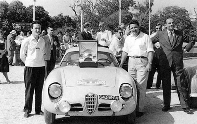 Bernard Consten - Roger de Lageneste
19º Critérium International de la Montagne - Coupe des Alpes 1958. Alfa Romeo Giulietta SZ (643 EN 14). Clasificado 1º.

Del 7 al 12 de Julio, Marseille-Brescia-Les Gets-Marseille.
Superficie: asfalto - tierra.

Tomaton la salida 55 equipos, finalizaron 25.@
Palabras clave: Alfa_Romeo;Alpes;1958