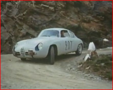 Bernard Consten - Roger de Lageneste
19º Critérium International de la Montagne - Coupe des Alpes 1958. Alfa Romeo Giulietta SZ (643 EN 14). Clasificado 1º.

Del 7 al 12 de Julio, Marseille-Brescia-Les Gets-Marseille.
Superficie: asfalto - tierra.

Tomaton la salida 55 equipos, finalizaron 25.@
Palabras clave: Alfa_Romeo;Alpes;1958