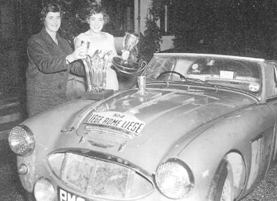 Pat Moss-Carlsson - Ann Wisdom-Riley
17º Rally Lieja-Roma-Lieja 1958, Austin Healey 100 Six, Clasificada 4º@
Palabras clave: Pat_Moss-Carlsson;1958;Lieja-Roma-Lieja;Austin;Personajes