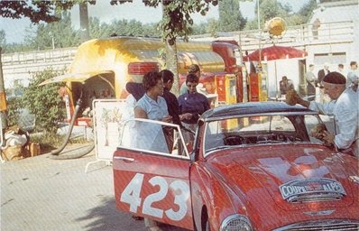 Pat Moss-Carlsson - Ann Wisdom-Riley  
19º Rally Coupe del Alpes 1958, Austin Healey, Clasificado 10º, y 1º Ladies Cup@
Palabras clave: Austin;Alpes;1958