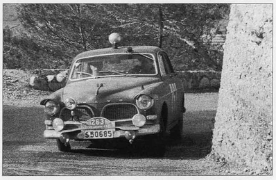 Gunnar Bengston - Carl Lohmander
28º Rallye Automobile de Monte-Carlo 1959. Volvo Amazon 122 S (S50685). Clasificado 6º.

Del 19 al 25 de Enero, Monaco.
Superficie: asfalto - nieve.

El Rally tenía un total de 3486.00 km incluyendo tramos de enlace.
Desconocemos de cuantos kilómetros cronometrados constaba la prueba.

Se inscribieron 345 equipos, tomaron la salida 322, finalizaron 186.@
Palabras clave: Volvo;Montecarlo;1959