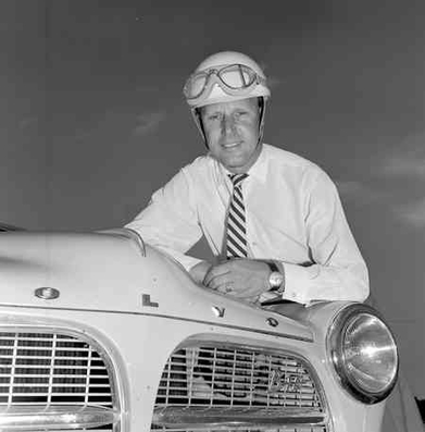 Andersson
28º Rallye Automobile de Monte-Carlo 1959. Volvo 122. Clasificado 28º.
Copiloto: Karlsson

Del 19 al 25 de Enero, Monaco.
Superficie: asfalto - nieve.

El Rally tenía un total de 3486.00 km incluyendo tramos de enlace.
Desconocemos de cuantos kilómetros cronometrados constaba la prueba.

Se inscribieron 345 equipos, tomaron la salida 322, finalizaron 186.@
Palabras clave: Volvo;Montecarlo;1959;Personajes