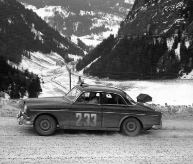 Andersson - Karlsson
28º Rallye Automobile de Monte-Carlo 1959. Volvo 122. Clasificado 28º.

Del 19 al 25 de Enero, Monaco.
Superficie: asfalto - nieve.

El Rally tenía un total de 3486.00 km incluyendo tramos de enlace.
Desconocemos de cuantos kilómetros cronometrados constaba la prueba.

Se inscribieron 345 equipos, tomaron la salida 322, finalizaron 186.@
Palabras clave: Volvo;Montecarlo;1959