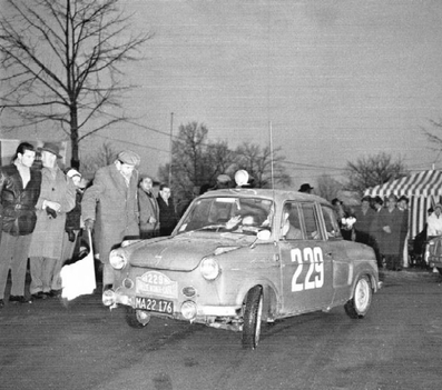 Voigt - Bagger
28º Rallye Automobile de Monte-Carlo 1959. NSU Prinz. Clasificado 96º.

Del 19 al 25 de Enero, Monaco.
Superficie: asfalto - nieve.

El Rally tenía un total de 3486.00 km incluyendo tramos de enlace.
Desconocemos de cuantos kilómetros cronometrados constaba la prueba.

Se inscribieron 345 equipos, tomaron la salida 322, finalizaron 186.@
Palabras clave: NSU;Prinz;Montecarlo;1959