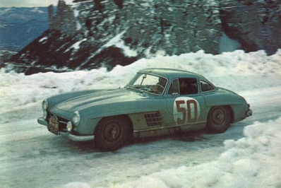 Duarte Ferreira Fernando - Simoes José
28º Rallye Automobile de Monte-Carlo 1959. Mercedes 300. Abandonó.

Del 19 al 25 de Enero, Monaco.
Superficie: asfalto - nieve.

El Rally tenía un total de 3486.00 km incluyendo tramos de enlace.
Desconocemos de cuantos kilómetros cronometrados constaba la prueba.

Se inscribieron 345 equipos, tomaron la salida 322, finalizaron 186.@
Palabras clave: Mercedes;Montecarlo;1959;nieve