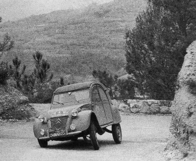 Gérald Langlois - Régine Langlois
28º Rallye Automobile de Monte-Carlo 1959. Citröen 2 CV. Abandonó.

Del 19 al 25 de Enero, Monaco.
Superficie: asfalto - nieve.

El Rally tenía un total de 3486.00 km incluyendo tramos de enlace.
Desconocemos de cuantos kilómetros cronometrados constaba la prueba.

Se inscribieron 345 equipos, tomaron la salida 322, finalizaron 186.@
Palabras clave: Citroen;Montecarlo;1959