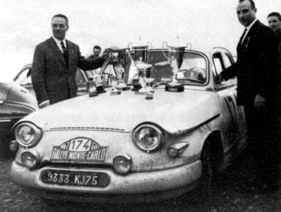 Maurice Martin - Roger Bateau
30º Rallye Automobile de Monte-Carlo 1961. Panhard-Tigre PL17 (9333 KJ75). Clasificado 1º.

Del 21 al 28 de Enero, Montecarlo.
Superficie: asfalto - nieve.

Tomaron la salida 305 equipos, finalizaron 156.@
Palabras clave: Panhard-Tigre;Montecarlo;1961;Personajes