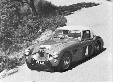 Pat Moss-Carlsson - Pauline Mayman
23º Rally Coupe del Alpes 1962, Austin Healey 3000 Mk2, Clasificado 3º@
Palabras clave: Austin;Alpes;1962