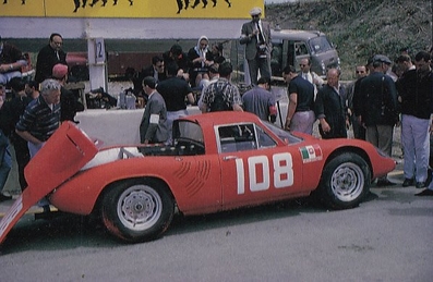 Nino Vaccarella - Jo Bonnier
46º Targa Florio 1962. Porsche 718 GTR Coupé. Clasificado 3º.
Palabras clave: Targa_Florio;Porsche;Coupe;GTR;1962