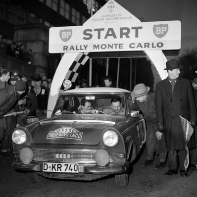 Pierre Gele - André Guilhaudin
31º Rallye Automobile de Monte-Carlo 1962. DKW Junior (D-KR 740). Clasificado 5º.

Del 20 al 25 de Enero, Monte-Carlo.
Superficie: asfalto - nieve.

Tomaron la salida 313 equipos, finalizaron 247.@
Palabras clave: DKW;Montecarlo;1962;Personajes