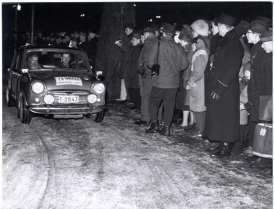 Rauno August Aaltonen - Väinö Nurmimaa
7º Rally Hanki (Finlandia) 1962, Mini Cooper@
Palabras clave: Mini;Hanki;1962