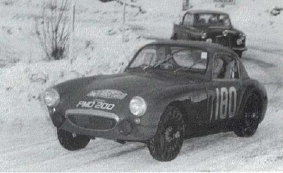 John Sprinzel - Christabel Carlisle
31º Rallye Automobile de Monte-Carlo 1962. Austin-Healey Sprite (PMO 200). Clasificado 94º.

Del 20 al 25 de Enero, Monte-Carlo.
Superficie: asfalto - nieve.

Tomaron la salida 313 equipos, finalizaron 247.@
Palabras clave: Austin;Healey;Sprite;Montecarlo;1962;nieve