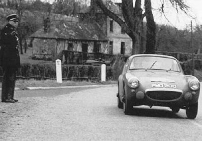 John Sprinzel - Christabel Carlisle
31º Rallye Automobile de Monte-Carlo 1962. Austin-Healey Sprite (PMO 200). Clasificado 94º.

Del 20 al 25 de Enero, Monte-Carlo.
Superficie: asfalto - nieve.

Tomaron la salida 313 equipos, finalizaron 247.@
Palabras clave: Austin;Healey;Sprite;Montecarlo;1962