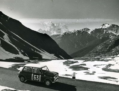 Rauno August Aaltonen - Tony Ambrose
24º Coupe des Alpes 1963. Morris Mini Cooper 1071 S (277-EBL) Clasificado 2º.

Del 20 al 25 de Junio, Marseille - Chamonix - Milan - Marseille.
Superficie: asfalto.

Tomaron la salida 79 equipos, finalizaron 24.@
Palabras clave: Mini;Alpes;1963