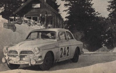 Sylvia Österberg - Inga Edenring
32º Rallye Automobile de Monte-Carlo 1963. Volvo 122. Clasificada 20ª y 2ª en Copa de Damas.

Del 20 al 24 de Enero, Monte-Carlo.
Superficie: asfalto - nieve.

Tomaron la salida 296 equipos, finalizaron 96.@
Palabras clave: Sylvia_Osterberg;Volvo;Montecarlo;1963