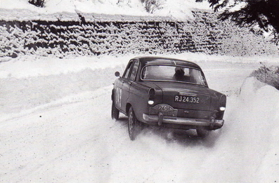 Nielsen - Henriksen
32º Rallye Automobile de Monte-Carlo 1963. Alfa Romeo Giulietta Berlina. Clasificado 36º.

Del 20 al 24 de Enero, Monte-Carlo.
Superficie: asfalto - nieve.

Tomaron la salida 296 equipos, finalizaron 96.@
Palabras clave: Alfa;Romeo;Giulietta;Berlina;Montecarlo;1963;nieve