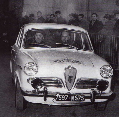 Jean Crastre - E. Loison
32º Rallye Automobile de Monte-Carlo 1963. Alfa Romeo Giulietta (7597-MS75). Abandonó.

Del 20 al 24 de Enero, Monte-Carlo.
Superficie: asfalto - nieve.

Tomaron la salida 296 equipos, finalizaron 96.@
Palabras clave: Alfa;Romeo;Giulietta;Montecarlo;1963