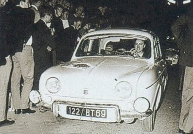 Gerard Larrousse - Jean Claude Peray
24º Coupe des Alpes 1963. Renault Dauphine (122 BT69). Abandonó.

Del 20 al 25 de Junio, Marseille - Chamonix - Milan - Marseille.
Superficie: asfalto.

Tomaron la salida 79 equipos, finalizaron 24.@
Palabras clave: Renault;Alpes;1963