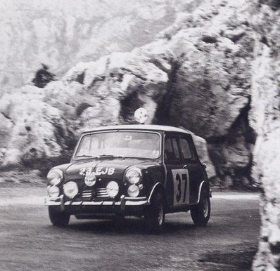 Paddy Hopkirk - Henry Liddon
33º Rallye Automobile de Monte-Carlo 1964. BMC Mini Cooper S (33 EJB). Clasificado 1º.
Copiloto Henry Liddon.

Del 18 al 21 de Enero, Monte Carlo.
Superficie: asfalto - nieve.

Se inscribieron 306 equipos, tomaron la salida 299, finalizaron 163.@
Palabras clave: Mini;Montecarlo;1964