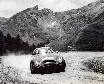 Jean Rolland - Gabriel Augius
25º Coupe des Alpes 1964. Alfa Romeo Giulia TZ (2945 QD 75). Clasificado 1º.

Del 22 al 27 de Junio, Marseille - Grenoble - Monte-Carlo.
Superficie: asfalto.

La prueba constaba 10 tramos cronometrados.
Incluyendo tramos de enlace y cronometrados tenía un total de 3412.00 km.

Tomaron la salida 73 Equipos, finalizaron 25.@
Palabras clave: Alfa_Romeo;Alpes;1964