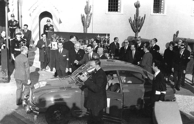 Erik Carlsson - Gunnar Palm
33º Rallye Automobile de Monte-Carlo 1964. Saab 96 Sport (P 44301). Clasificado 3º.

Del 18 al 21 de Enero, Monte Carlo.
Superficie: asfalto - nieve.

Se inscribieron 306 equipos, tomaron la salida 299, finalizaron 163.@
Palabras clave: Erik_Carlsson;Saab;Montecarlo;1964;Parque_Cerrado;Personajes