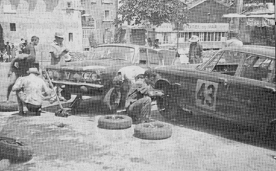 Asistencia en el  25º Coupe des Alpes 1964
En el 43# Rover 2000 (3 KUE) de Peter Riley - Ann Wisdom-Riley, clasificado 12º.

El otro Rover 2000 podría ser de Roger Clark - Johnstone Syer, abandonó por pérdida de aceite o el de Kenneth James - Mike Hughes, clasificado 16º.

Del 22 al 27 de Junio, Marseille - Grenoble - Monte-Carlo.
Superficie: asfalto.

La prueba constaba 10 tramos cronometrados.
Incluyendo tramos de enlace y cronometrados tenía un total de 3412.00 km.

Tomaron la salida 73 Equipos, finalizaron 25.@
Palabras clave: Rover;Alpes;1964