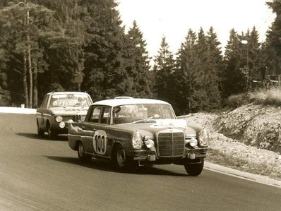 XVI 24 Horas de Spa-Francorchamps (1964)
Para mas informacion [url=https://wp.me/p74eqQ-17] Clic en la foto o aqui si esta azul[/url]
For more information [url=https://wp.me/p74eqQ-17] Click on the picture or here if blue [/url]
