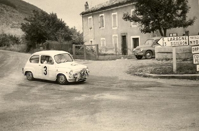Jean-Georges Branche - Robert Jullien
25º Coupe des Alpes 1964. Fiat Abarth (6432). Abandonó, desconocemos el motivo.

Del 22 al 27 de Junio, Marseille - Grenoble - Monte-Carlo.
Superficie: asfalto.

La prueba constaba 10 tramos cronometrados.
Incluyendo tramos de enlace y cronometrados tenía un total de 3412.00 km.

Tomaron la salida 73 Equipos, finalizaron 25.@
Palabras clave: Fiat;Abarth;Alpes;1964