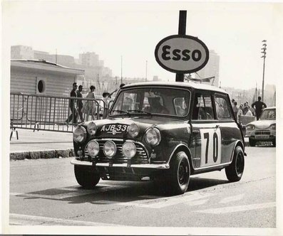 Timo Mäkinen - Paul Easter
26º Rally Coupe del Alpes 1965, Mini Cooper S 1275, Clasificado 2º, dentro de los Touring Class@
Palabras clave: Mini;Alpes;1965