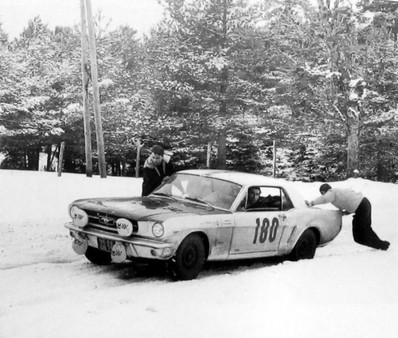 Raphael Geminiani - Jacques Anquetil
34º Rallye Automobile de Monte-Carlo 1965. Ford Mustang. Abandonó.

Del 16 al 25 de Enero, Monte-Carlo.
Superficie: asfalto - nieve.

Se inscribieron 275 equipos, tomaron la salida 237, finalizaron 35.@
Palabras clave: Ford;Mustang;Montecarlo;1965;nieve