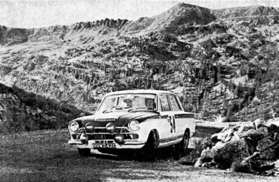 Roger Albert Clark - Brian Melia
27º Rally Alpine Cup 1966, Ford Lotus Cortina, Clasificado 2º@
Palabras clave: Ford;Alpes;1966
