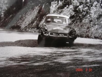 Lucette Pointet- Jackie Fougeray
27º Rally Alpine Cup 1966, Citröen DS 21, Clasificado 13º@
Palabras clave: Citroen;Alpes;1966