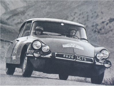 Lucette Pointet- Jackie Fougeray
27º Rally Alpine Cup 1966, Citröen DS 21, Clasificado 13º.@
Palabras clave: Citroen;Alpes;1966