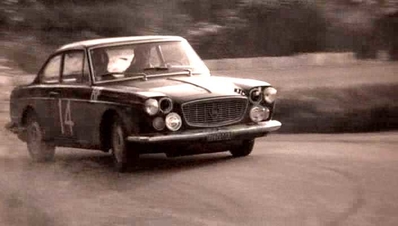 Sandro Munari - Georges Harris
35º Rallye Automobile de Monte-Carlo 1966. Lancia Flavia Coupé. Clasificado 34º.

Del 14 al 20 de Enero, Monte-Carlo.
Superficie: asfalto - nieve.

119 equipos completaron el rally en su totalidad.
A partir de la posición 120, los equipos no se clasificaron para el tramo final, pero fueron clasificados oficialmente.

Tomaron la salida 322 equipos, finalizaron 184.
@
Palabras clave: Sandro_Munari;Lancia;Flavia;Coupé;Montecarlo;1966