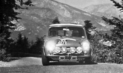 Paddy Hopkirk - Ron Crellin
28º Coupe des Alpes 1967. Morris Mini Cooper S 1275 (LRX 827E). Clasificado 1º.

Del 4 al 9 de Septiembre, Marseille - Alpe d'Huez - Menton.
Superficie: asfalto.

Tomaron la salida 80 equipos, finalizaron 15.@
Palabras clave: Mini;Alpes;1967