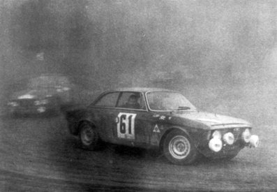 Bernard Consten - Jean-Claude Peray
28º Coupe des Alpes 1967. Alfa Romeo Giulia GTA (8678 SW75). Clasificada 2º.

Del 4 al 9 de Septiembre, Marseille - Alpe d'Huez - Menton.
Superficie: asfalto.

Tomaron la salida 80 equipos, finalizaron 15.@
Palabras clave: Alfa_Romeo;Alpes;1967