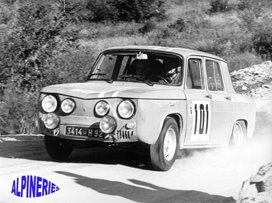 Harry Källström - Gunnar Häggbom
28º Coupe des Alpes 1967. Renault 8 Gordini (3414 H 92). Clasificado 4º.

Del 4 al 9 de Septiembre, Marseille - Alpe d'Huez - Menton.
Superficie: asfalto.

Tomaron la salida 80 equipos, finalizaron 15.@
Palabras clave: Renault;Alpes;1967