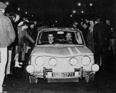 Jean-François Piot - M. Karaky
36º Rallye Automobile de Monte-Carlo 1967. Renault R8 Gordini (1326 TP 75). Clasificado 7º.

Del 14 al 20 de Enero, Monaco.
Superficie: asfalto - nieve.

Se inscribieron 221 equipos, tomaron la salida 195, finalizaron 92.@
Palabras clave: Jean-François_Piot;M_Karaky;Renault;Gordini;Montecarlo;1967