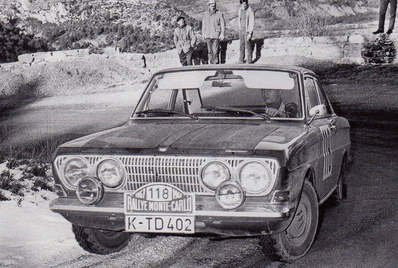Herbert E. Kleint - Guenther Klapproth
36º Rallye Automobile de Monte-Carlo 1967. Ford Cortina GT (K-TD 402). Clasificado 72º.

Del 14 al 20 de Enero, Monaco.
Superficie: asfalto - nieve.

Se inscribieron 221 equipos, tomaron la salida 195, finalizaron 92.@
Palabras clave: Ford;Cortina;1967;Montecarlo