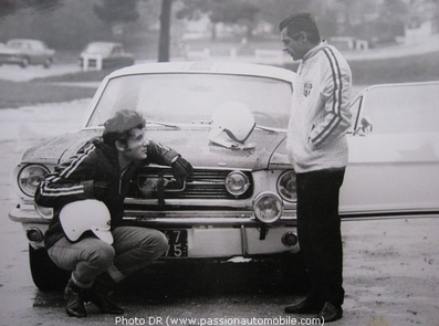 Henri Chemin - Johnny Hallyday
36º Rallye Automobile de Monte-Carlo 1967. Ford Mustang (9946 TR 75). Excluído por neumáticos ilegales.

Del 14 al 20 de Enero, Monaco.
Superficie: asfalto - nieve.

Se inscribieron 221 equipos, tomaron la salida 195, finalizaron 92.@
Palabras clave: Ford;Mustang;Montecarlo;1967;Personajes