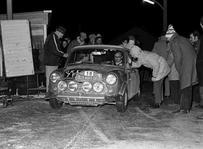 Rauno August Aaltonen - Henry Liddon
37º Rallye Automobile Monte-Carlo 1968. BMC Mini Cooper S 1275 (ORX 7F). Clasificado 3º.

Del 20 al 25 de Enero, Monte-Carlo.
Superficie: asfalto - nieve.
Tomaron la salida 200 equipos, finalizaron 79.@
Palabras clave: ;Montecarlo;Mini;1968