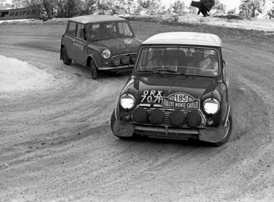 Richard Anthony (Tony) Fall - Mike Wood
37º Rallye Automobile Monte-Carlo 1968. BMC Mini Cooper S 1275 (ORX 707F). Clasificado 4º.

Del 20 al 25 de Enero, Monte-Carlo.
Superficie: asfalto - nieve.
Tomaron la salida 200 equipos, finalizaron 79.@
Palabras clave: Tony_Fall;Montecarlo;Mini;1968;Nieve