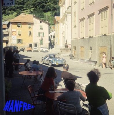 Claude Henry - Charles Gros
29º Coupe des Alpes 1968. Alpine-Renault A110 1300 (6158 DH 13). Clasificado 4º.

Del 2 al 8 de Septiembre, Marseille - Aix les Bains - Antibes, Francia.
Superficie: asfalto.

La prueba constaba de 3 etapas con un total de 174.10 km cronometrados divididos en 10 tramos especiales.

Tomaron la salida 64 equipos, finalizaron 12.@
Palabras clave: Renault;Alpes;1968