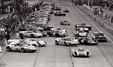 12 Horas de Sebring (1968)
Para mas informacion [url=http://wp.me/p74eqQ-7D] Clic en la foto o aqui si esta azul[/url]
For more information [url=http://wp.me/p74eqQ-7D] Click on the picture or here if blue [/url]

