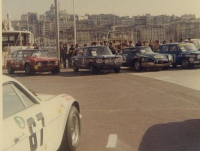 Parque Cerrado
30º Rally Coupe del Alpes 1969, En primer termino el Renault-Alpine A110 de Bernard Grizeaud, en frente empezando por la izquierda el Alfa romeo de Jacques Baile -Alain Domergue, que abandono, el NSU de Rolland Chabas (Charo)- Max Soleil, el Citröen DS21 Proto, de Jean Claude Syda , que abandono por accidente
Palabras clave: Alpes;1969;Parque_Cerrado